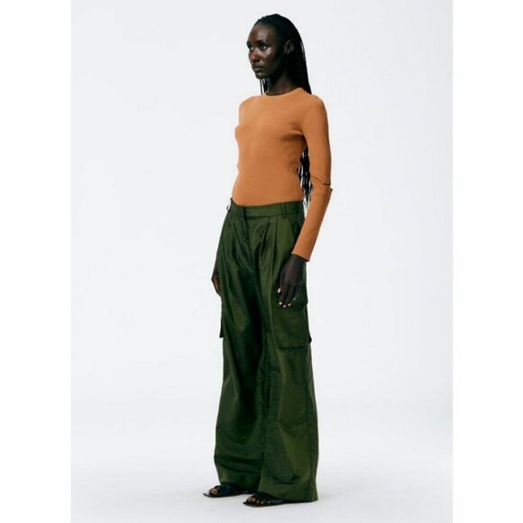 💕TIBI💕 Stella Crispy Nylon Pleated Cargo Pant ~ Army Green 2 NWT - Picture 4 of 15
